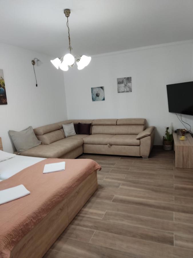 فندق Dalmati House بروداريكا المظهر الخارجي الصورة