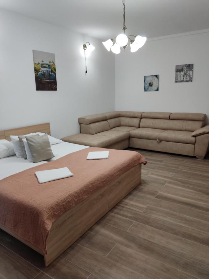 فندق Dalmati House بروداريكا المظهر الخارجي الصورة